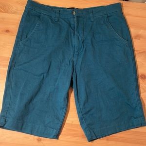 Peau de loop shorts in teal